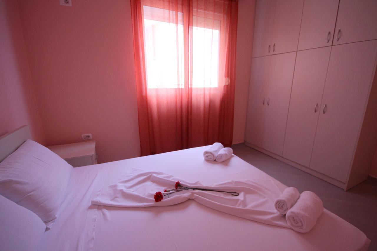 Ideal Holiday Apartments Sarandë Exteriör bild