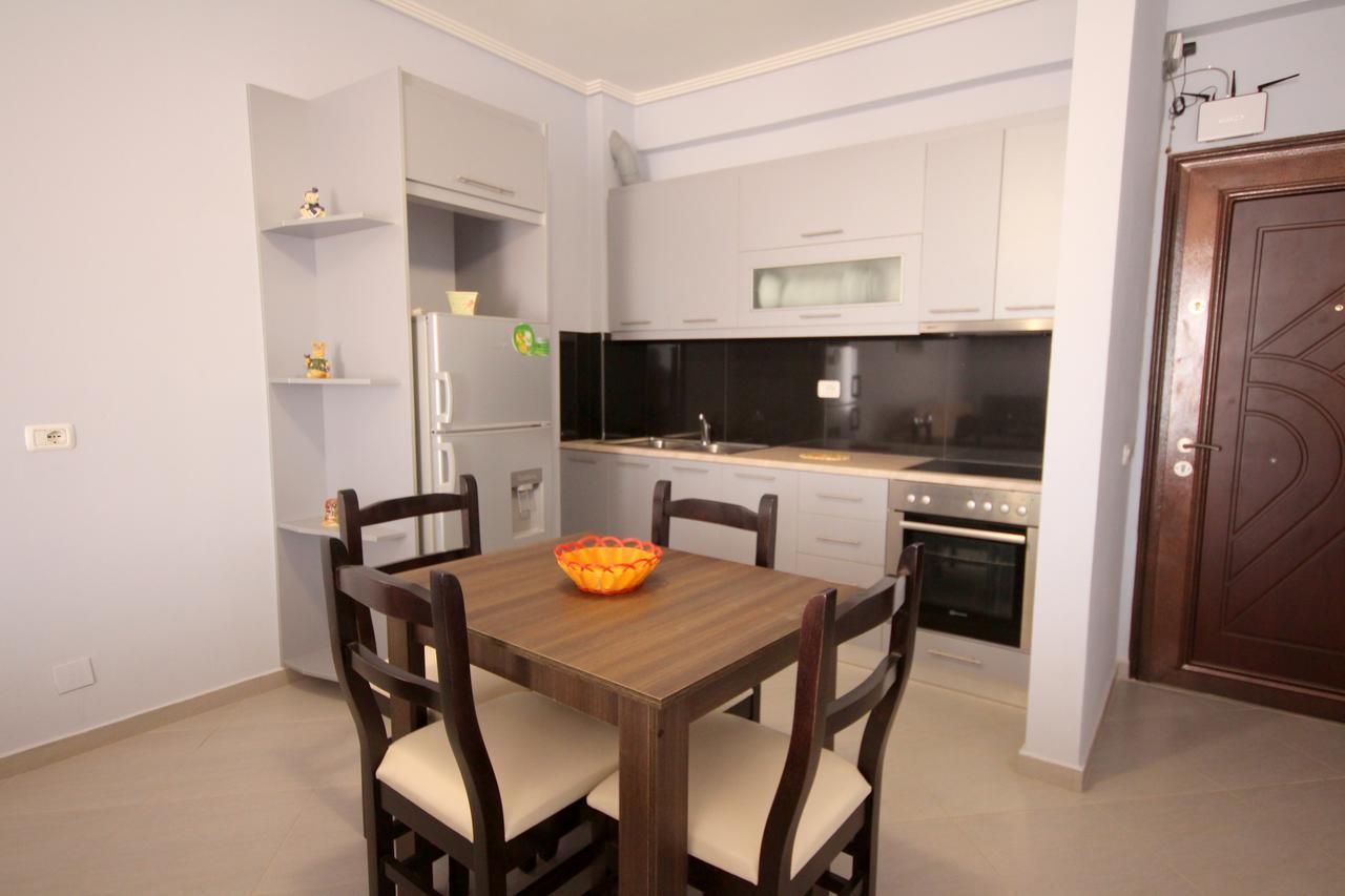 Ideal Holiday Apartments Sarandë Exteriör bild