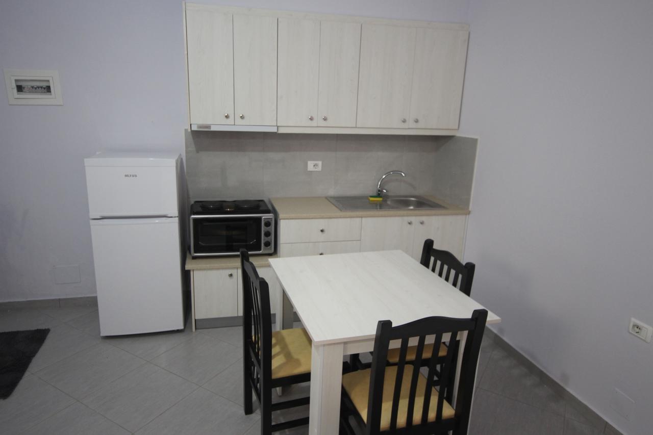 Ideal Holiday Apartments Sarandë Exteriör bild