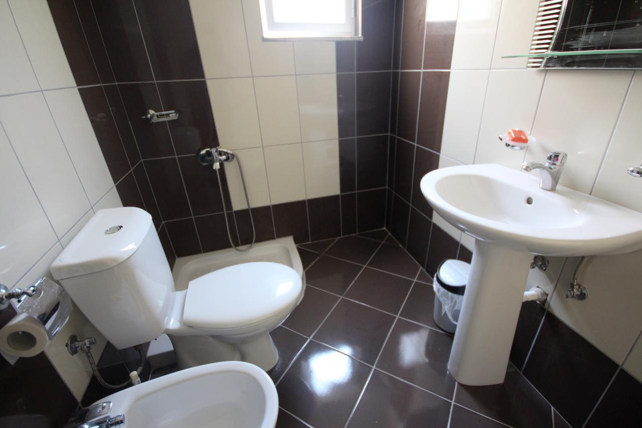 Ideal Holiday Apartments Sarandë Exteriör bild